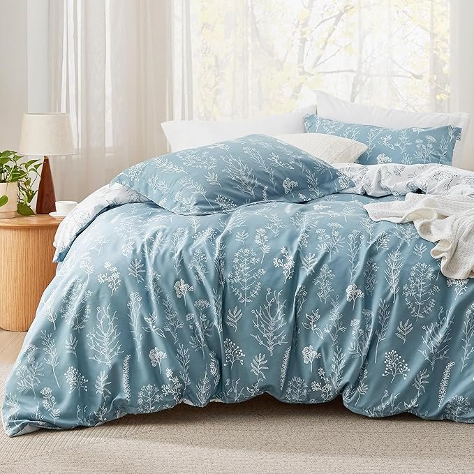 Queen Comforter Set - Mineral Blue Bed Set, 3 Pieces Cute Floral Bedding, 1 Soft Reversible Botanical Flowers Comforter and 2 Pillow Shams