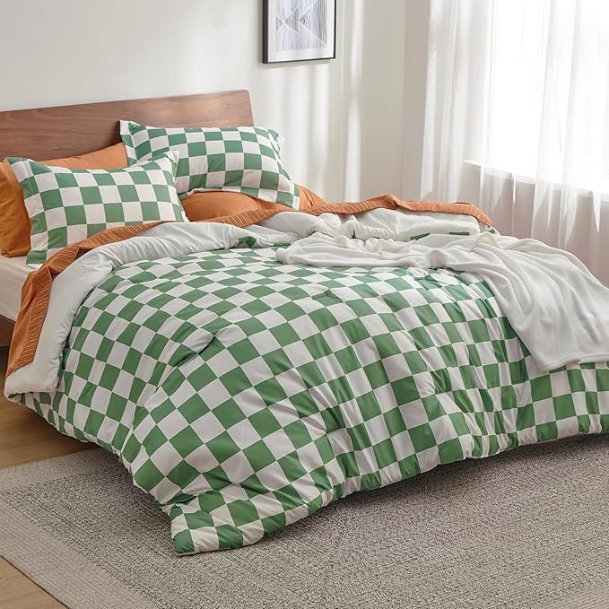 Comforter Set Queen Size - Checkered Bedding Comforter Set for Boys, 3 Pieces, 1 Soft Green Comforter and 2 Pillow Shams - Image 2
