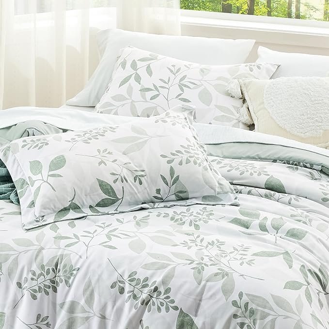 Comforter Set Queen Size - Cute Floral Bedding Comforter Set, 3 Pieces, 1 Soft Reversible Sage Green Botanical Flowers Comforter and 2 Pillow Shams - Image 3