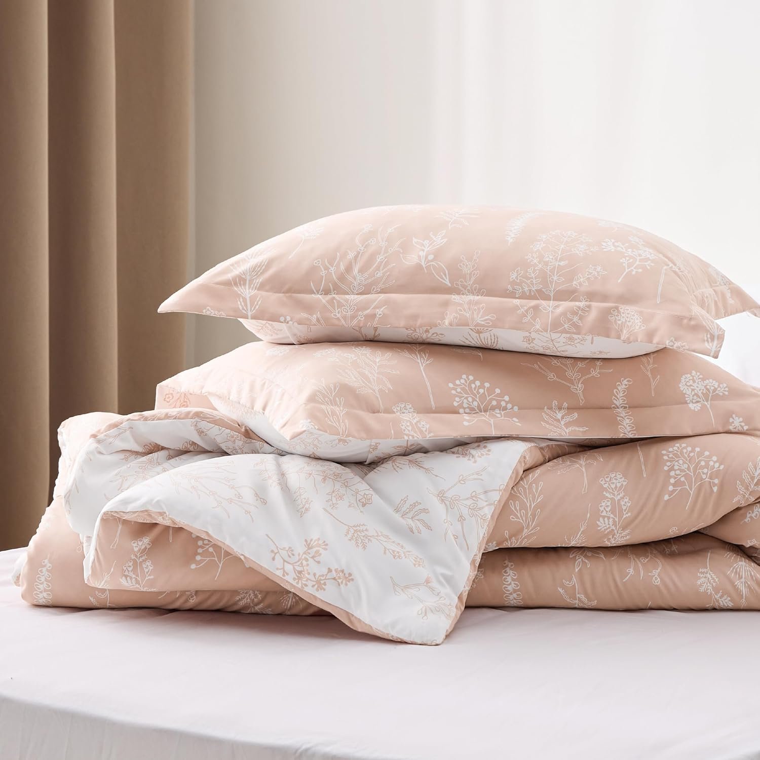 Queen Comforter Set - Dusty Rose Bed Set, 3 Pieces Cute Floral Bedding, 1 Soft Reversible Botanical Flowers Comforter and 2 Pillow Shams - Image 5