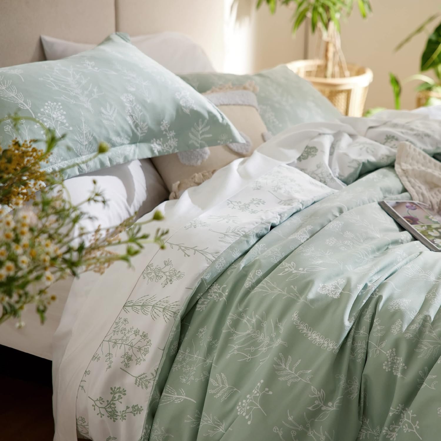 Queen Comforter Set - Sage Green Bed Set, 3 Pieces Cute Floral Bedding, 1 Soft Reversible Botanical Flowers Comforter and 2 Pillow Shams - Image 6